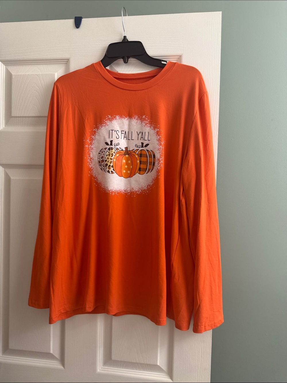 SHEIN Orange Long Sleeve Tee with Pumpkin Graphic